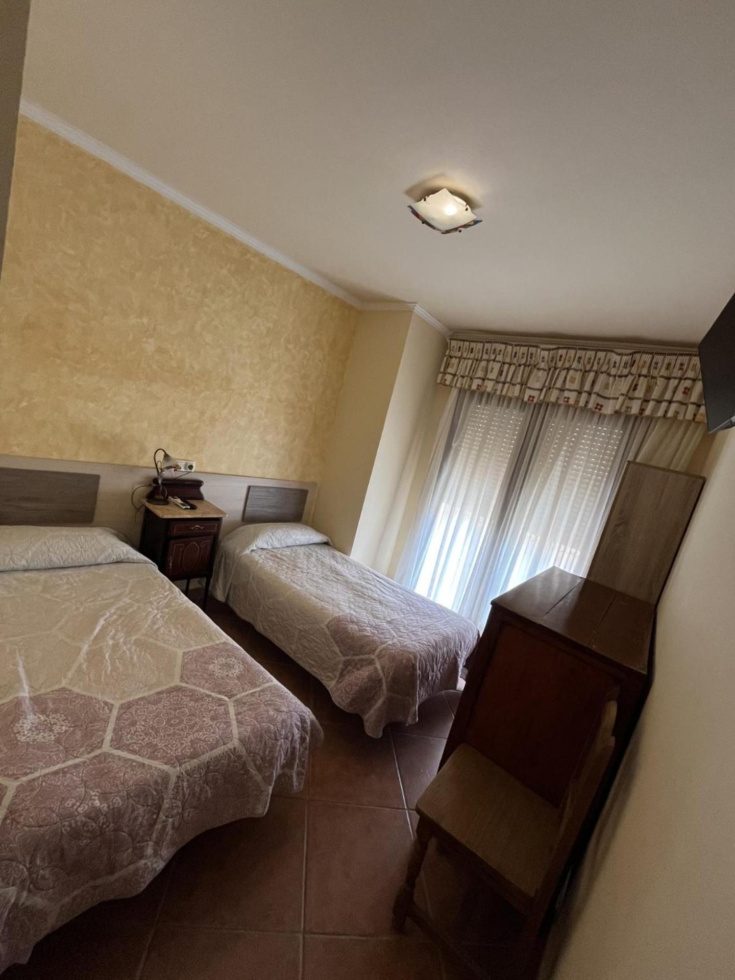 Ca L'Angels Hotel Prat de Comte Bagian luar foto